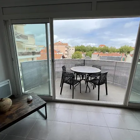 Superbe T3 De 66 M² Centre Avec Parking Et Balcon A 200m De La Apartment *